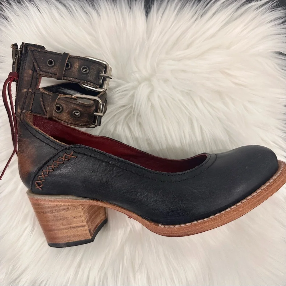 FREEBIRD 🦅 CANDELLA Navy Multi Leather Buckle Shoes Size 7 - Picture 5 of 12